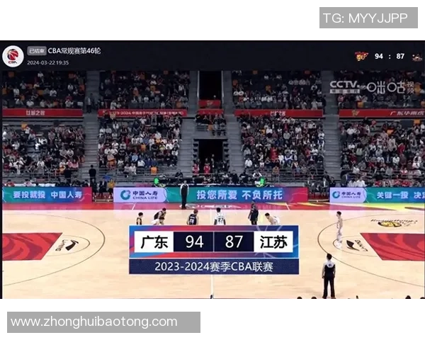 武汉篮球队在联合会杯积分榜上以90分稳居第一名展现强劲实力